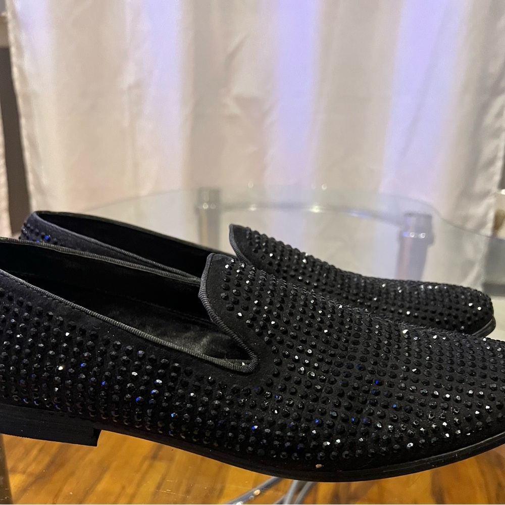 Mens shoes